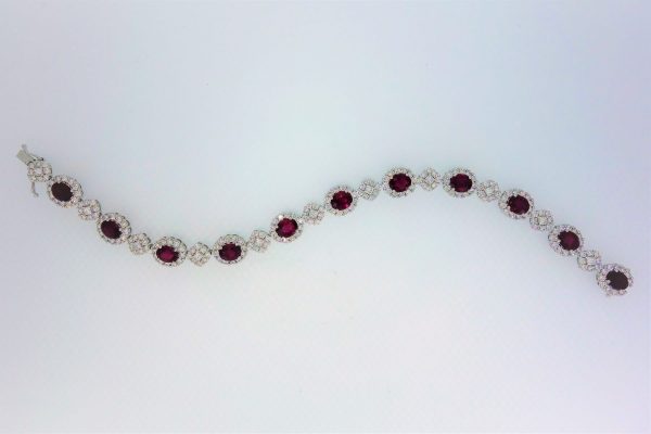 18ct White Gold Ruby & Diamond Bracelet - Image 2