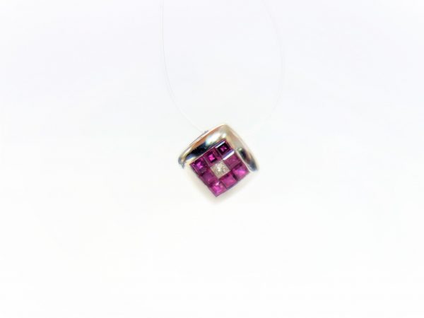 18ct White Gold Ruby And Diamond Pendant - Image 2