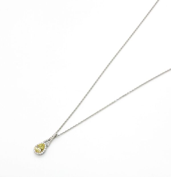 18ct White Gold Yellow Diamond Necklace - Image 2