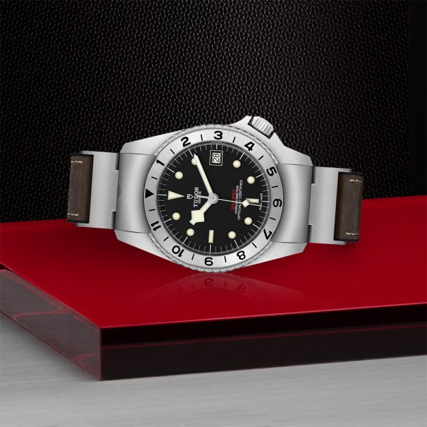TUDOR Black Bay PO1 - M70150-0001 Automatic Watch - Image 3