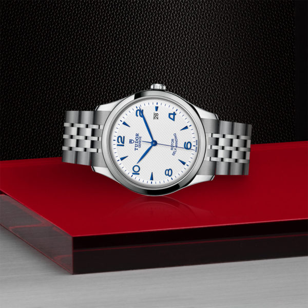 TUDOR 1926 - M91650-0005 41mm Automatic Watch (Aged StocK) - Image 3