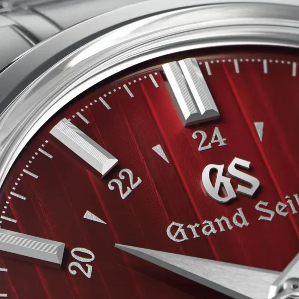 Grand Seiko ‘Yuka Momiji’ - SBGJ273G Mechanical Hi-Beat GMT - Image 2