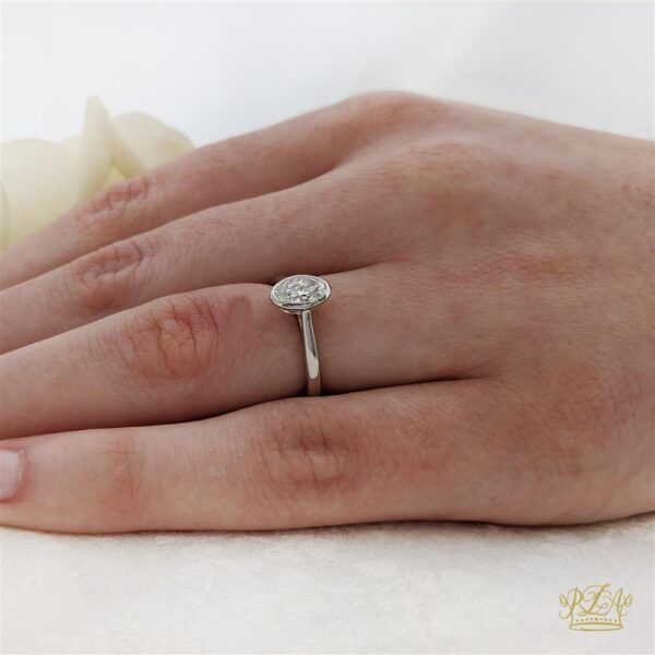 Alena 0.5ct F VS2 - Image 2